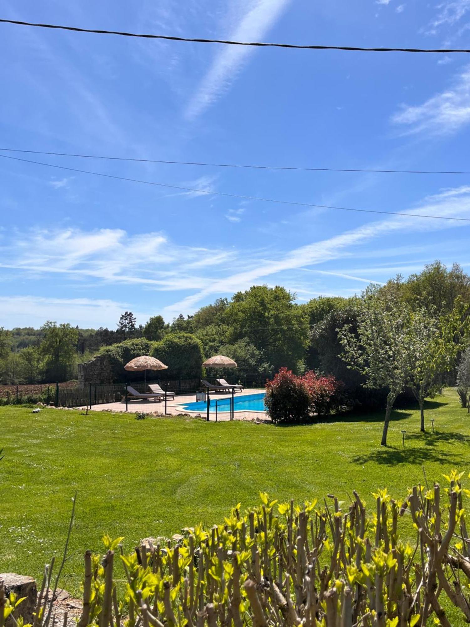 Le Plantier2 Villa Beaulieu-sur-Sonnette Dış mekan fotoğraf
